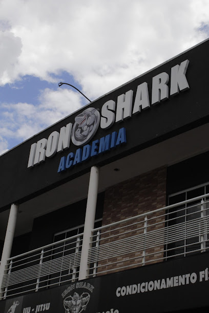 Academia Iron Shark