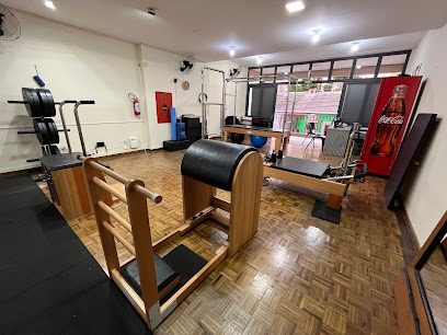 Clínica de Quiropraxia e Pilates - Performance